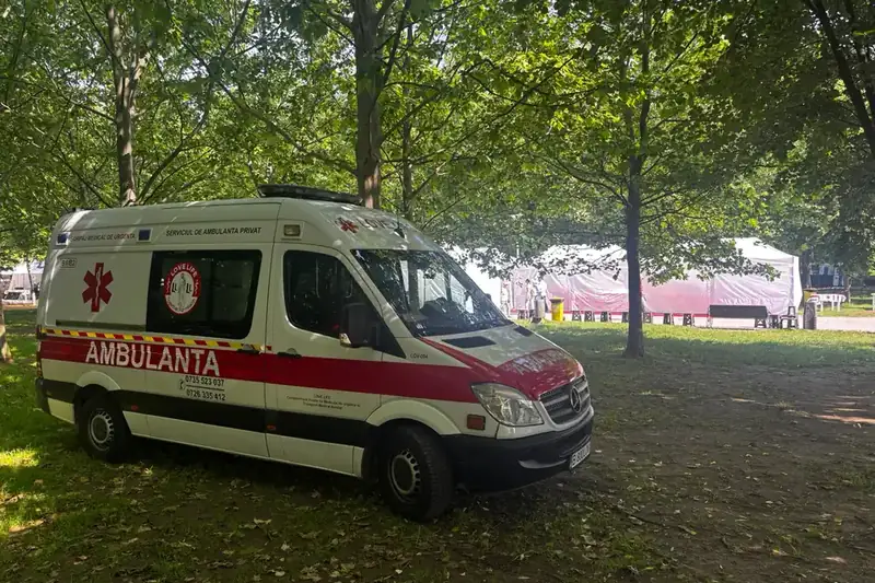 Ambulanța LoveLife Med la un eveniment în aer liber
